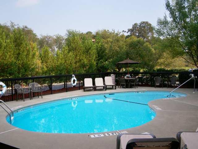 Hampton Inn Commerce Esterno foto