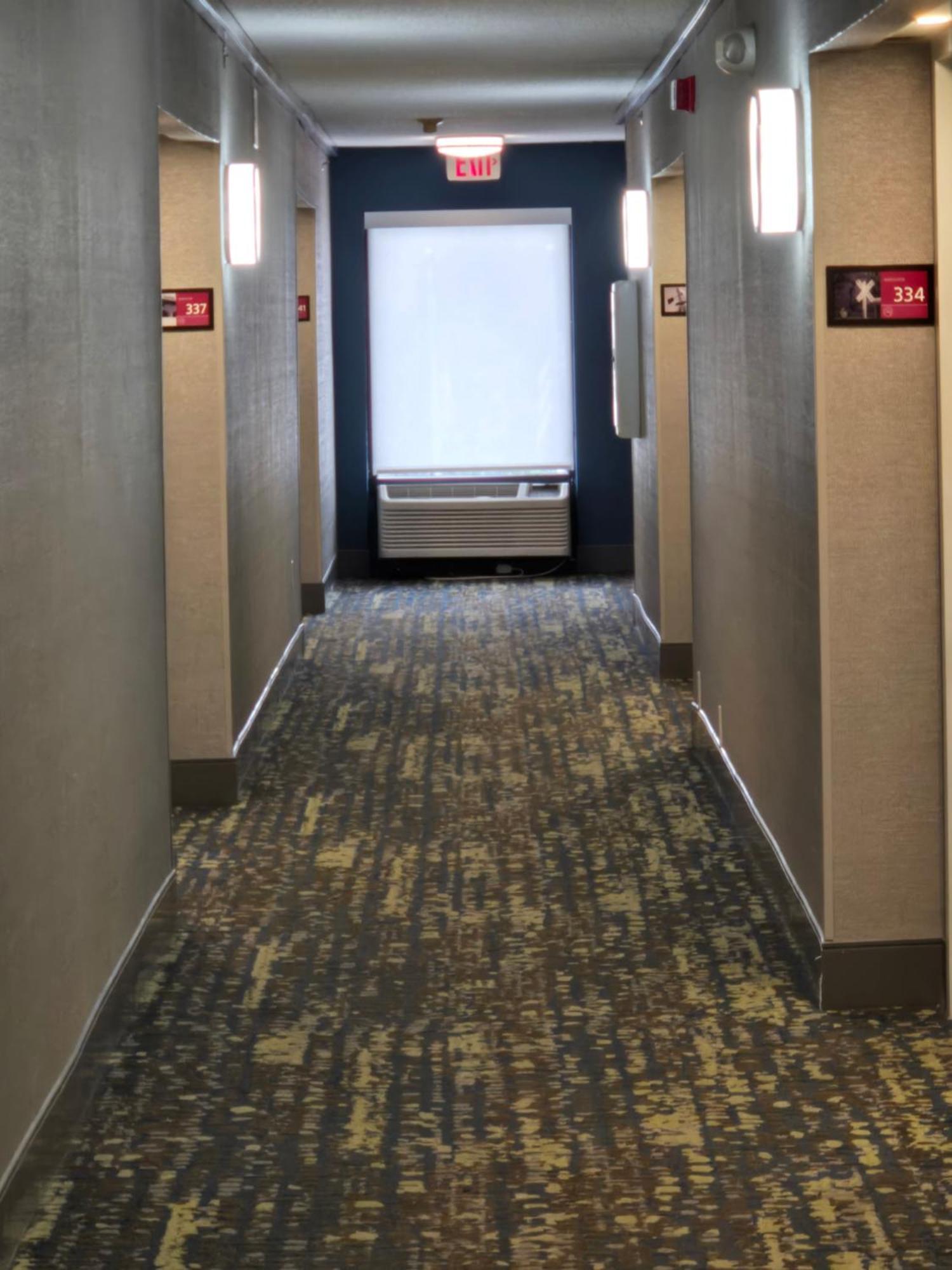 Hampton Inn Commerce Esterno foto