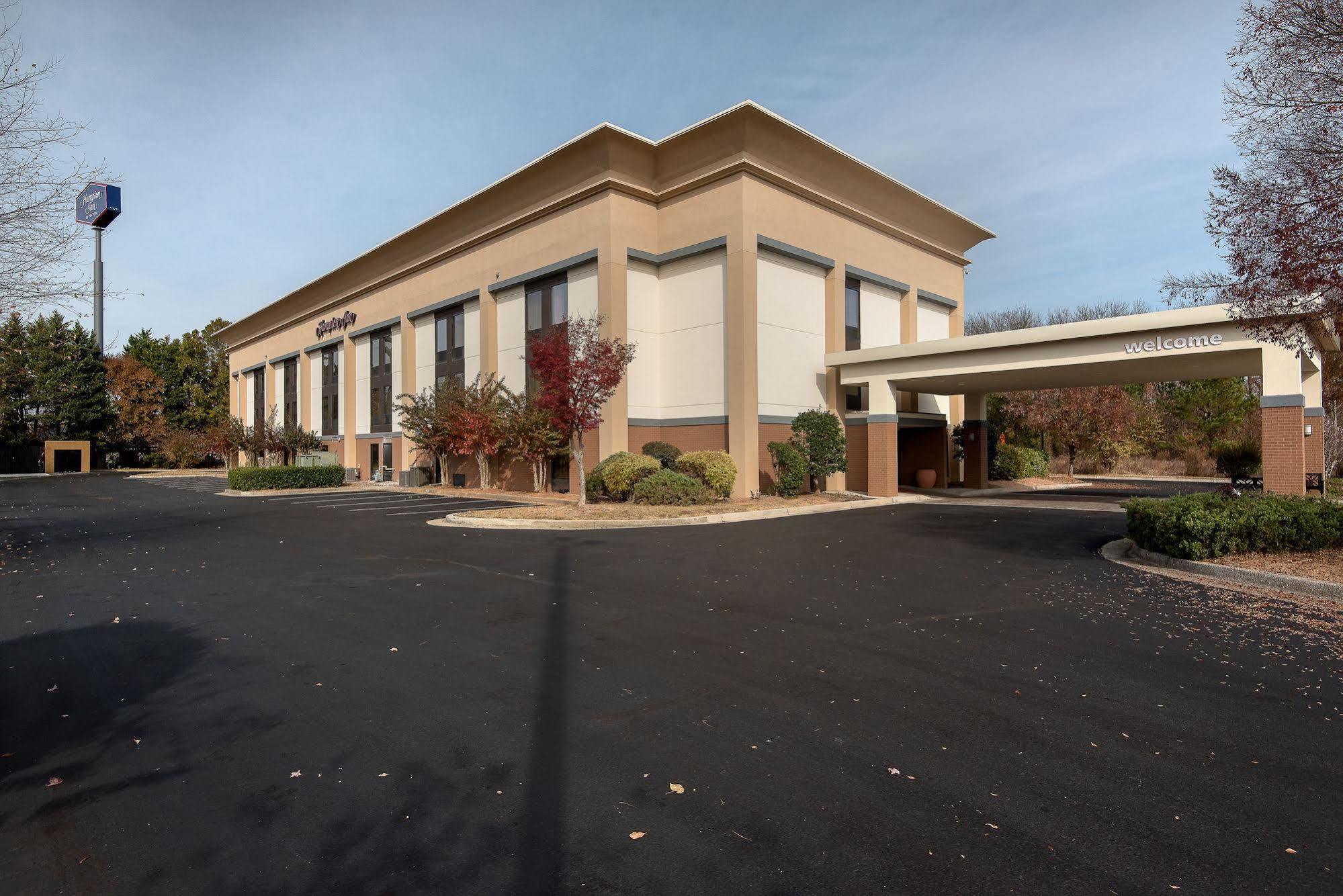 Hampton Inn Commerce Esterno foto